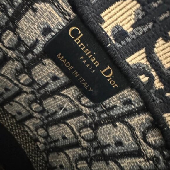 Large Dior Book Tote Ecru and Blue Dior Oblique Embroidery - Picture 7 of 9